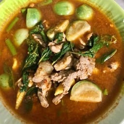 แกงป่าเนื้อติดมัน (กับข้าว)