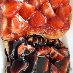 ปังปิ้งเนยนมสตอ+ช้อค+สตอเบอร์รี่แช่แข็ง