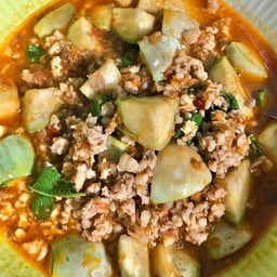 แกงป่าหมูสับ (กับข้าว)