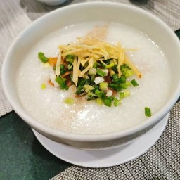 โจ๊กพิเศษ หมู เครื่องใน