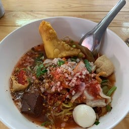 ตุ๊กก๋วยเตี๋ยวเย็นตาโฟ