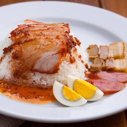 ข้าวหมูแดง