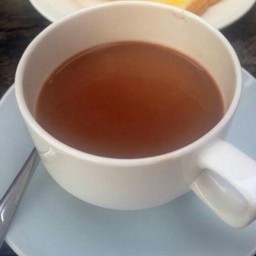 โอวัลตินนมสดร้อน