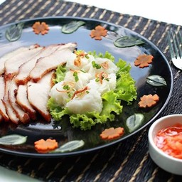 เส้นหมี่หมูย่าง