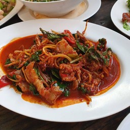 ผัดเผ็ดหมูป่า