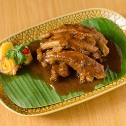 ซี่โครงหมูอบซอสมะขาม