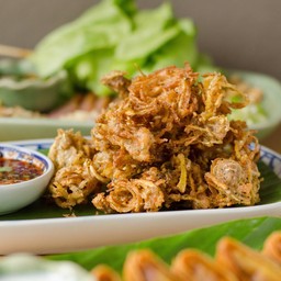 หัวปลีชุปแป้งทอดใส่กุ้ง