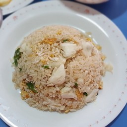 ข้าวผัดปูอร่อย อาปักอ้วนอ้วน