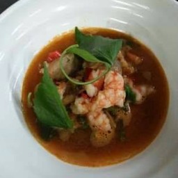 แกงป่ากุ้งใบยี่หล่า 120 บ.