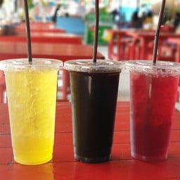 น้ำโอเลี้ยง