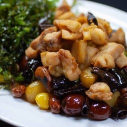 ไก่ผัดเม็ดมะม่วง(s)