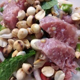 ยำแหนม