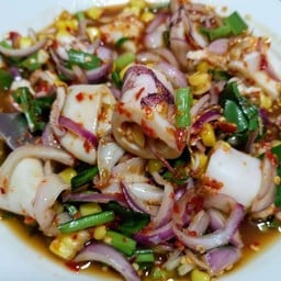 ร้านกำยำ (มาดาม) Kumyum Madame