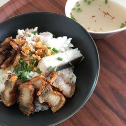 ข้าวต้มแห้ง บ้านแม่