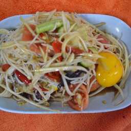 ตำขนมจีน.