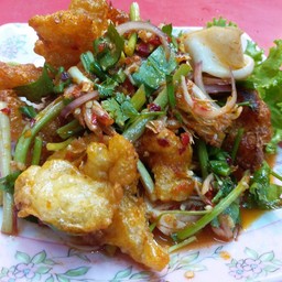 ยำสามกรอบ