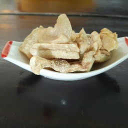 กากหมูเจียว