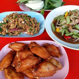 ปีกไก่ทอด