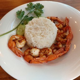 ข้าวราดทอดกระเทียม