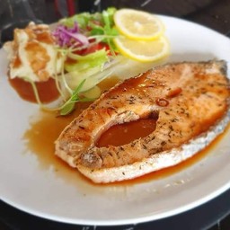 สเต็กปลาแชลมอน