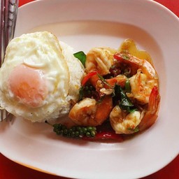 ข้าวกุ้งผัดพริกขี้หนู