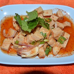 ลาบหมูยอ