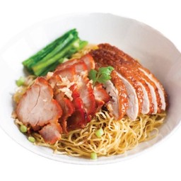 บะหมี่เป็ดย่างหมูแดงย่าง