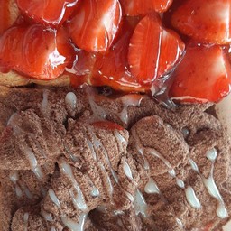 ปังปิ้งสตอ+โอวัลติน+ใส่สตอเบอร์รี่แช่แข็ง