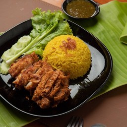 ข้าวหมกไก่ทอด