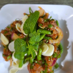 ก้อยหมูมะนาว