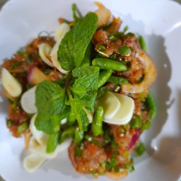 เนื้อมะนาว