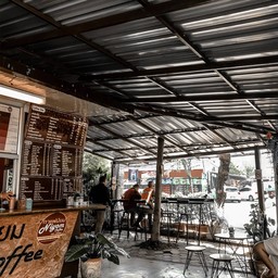 บรรยากาศ และที่นั่ง