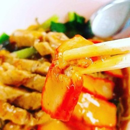 บะหมี่หมูแดง หมูกรอบ