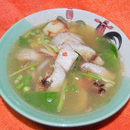 แซ่บคอหมู
