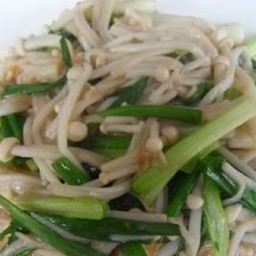 ผัดเห็ดเข็มทอง