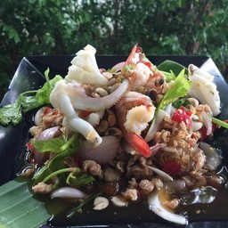 ยำวุ้นเส้นทะเล