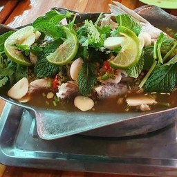 ปลากะพงนึ่งมะนาว