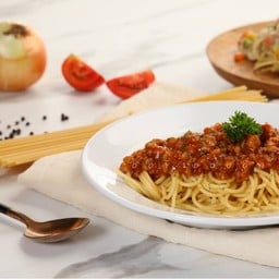 Chicken Bolognese Spaghetti สปาเก็ตตี้ไก่โบโลเนส