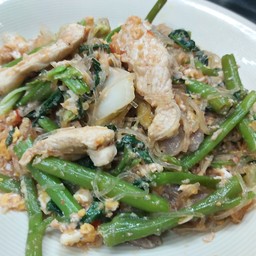 สุกี้ ไก่ แห้ง