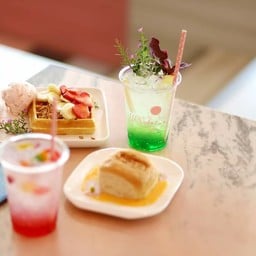 URSular Cafe