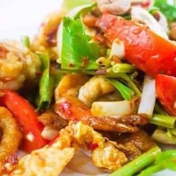 ยำไข่ดาว