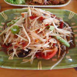 เผ็ดเปรี้ยวกำลังดี แต่เค็มไปนี๊ดนึง