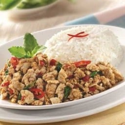 ข้าวราดไก่สับผัดกะเพราล้วนๆ