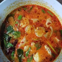 ต้มยำน้ำข้น เนื้อปลากระพง