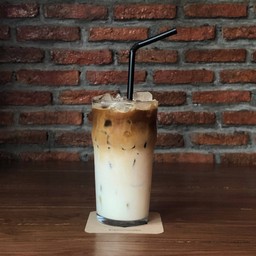 ลาเต้เย็น