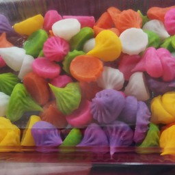 อลัว