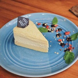 ไวท์ปากเกร็ดชีสเค้ก