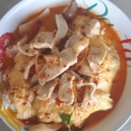 ข้าวไข่ข้นต้มยำ ไก่