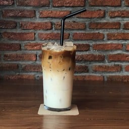 คาราเมลมัคคิอาโต้เย็น