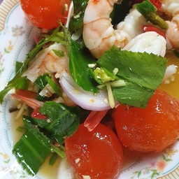 ยำไข่แดงกุ้ง